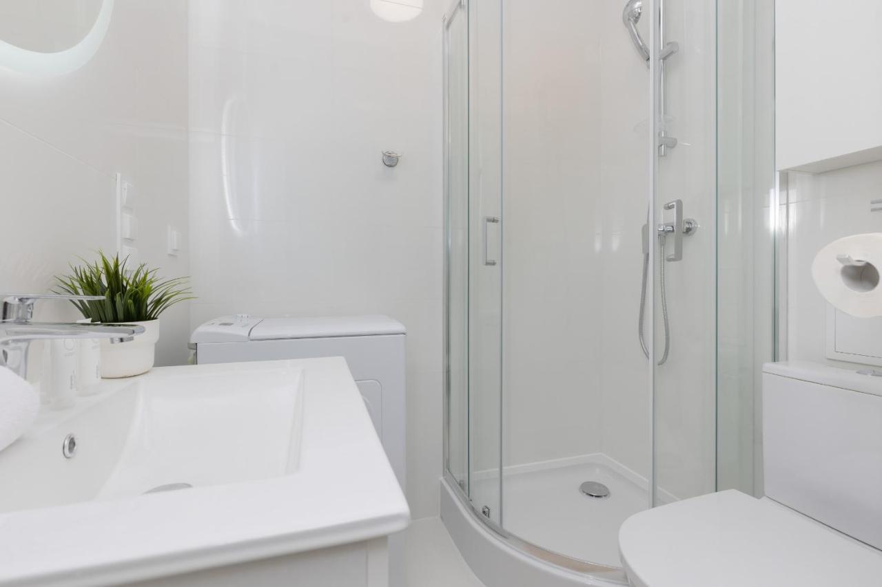 Raclawicka Cozy Studio Apartment By Noclegi Renters Varsavia Esterno foto