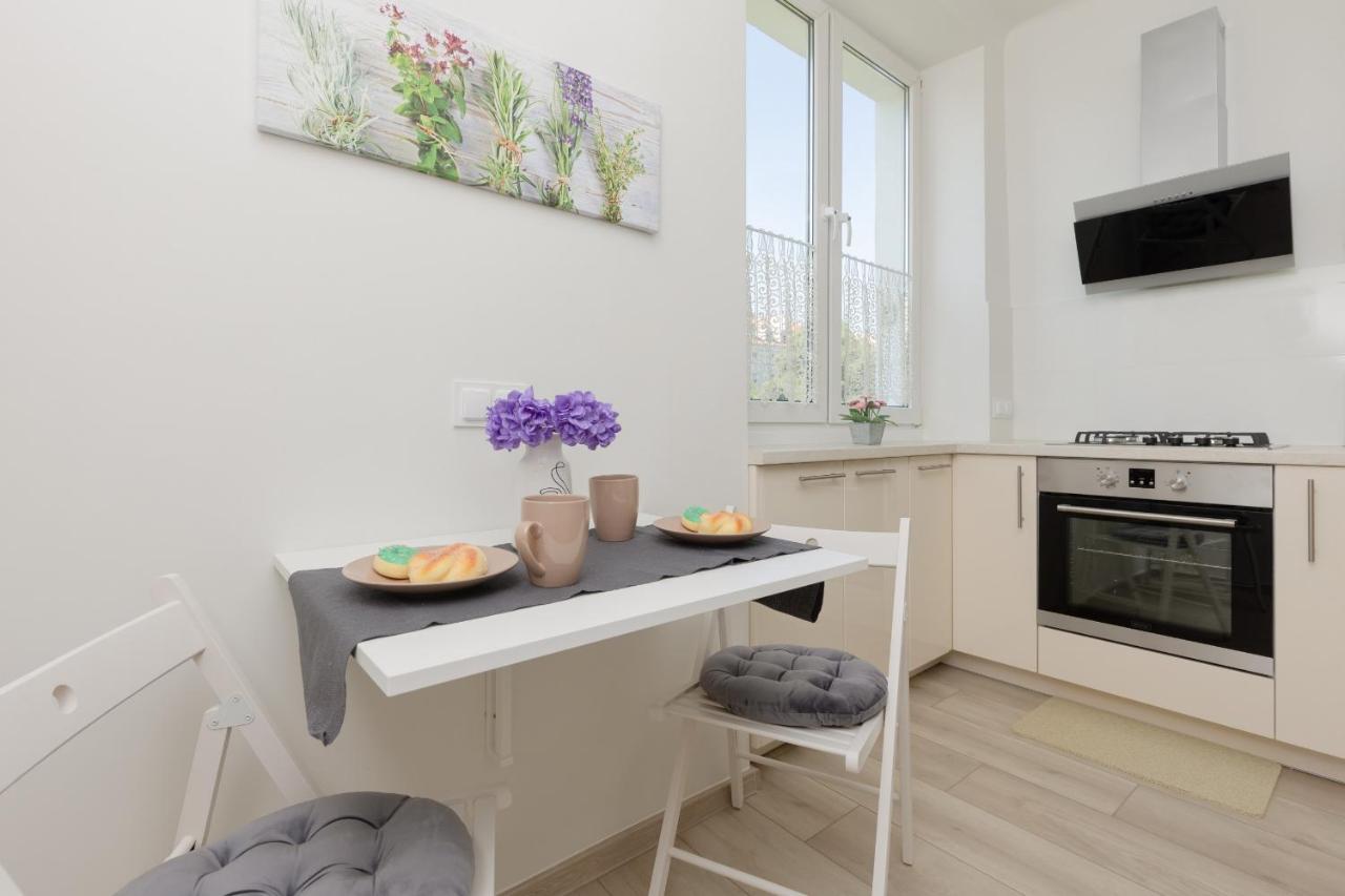 Raclawicka Cozy Studio Apartment By Noclegi Renters Varsavia Esterno foto